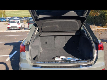 Photo 7 du bon plan AUDI Q3 35 TFSI 150ch Limited S tronic 7 occasion à 26480 €