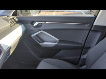 Photo 15 du bon plan AUDI Q3 35 TFSI 150ch Limited S tronic 7 occasion à 26480 €