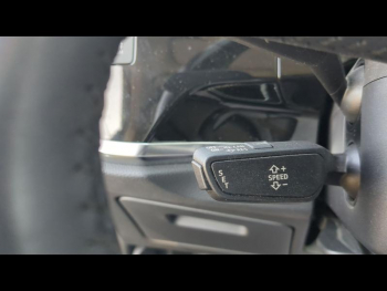Photo 19 du bon plan AUDI Q3 35 TFSI 150ch Limited S tronic 7 occasion à 26480 €