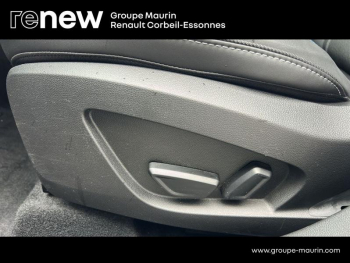Photo 21 du bon plan RENAULT SYMBIOZ 1.6 E-Tech full hybrid 145ch esprit Alpine occasion à 32990 €