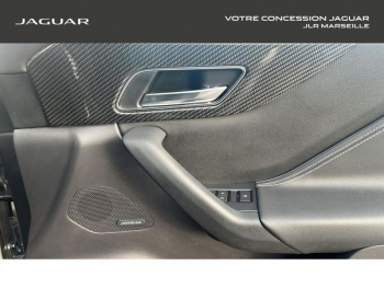 Photo 16 du bon plan JAGUAR F-Pace V8 5.0 Supercharged 550ch SVR AWD BVA8 occasion à 46800 €