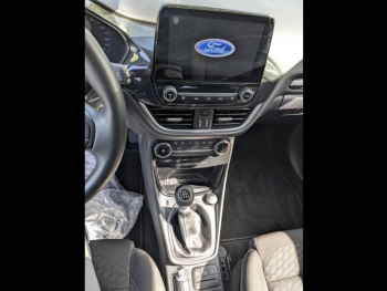 Photo 14 du bon plan FORD Puma 1.0 Flexifuel 125ch S&S mHEV Titanium occasion à 15490 €