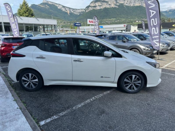 Photo 4 du bon plan NISSAN Leaf 150ch 40kWh Acenta 2018 occasion à 9490 €