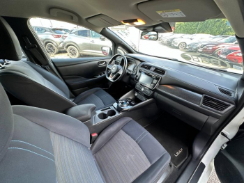 Photo 10 du bon plan NISSAN Leaf 150ch 40kWh Acenta 2018 occasion à 9490 €