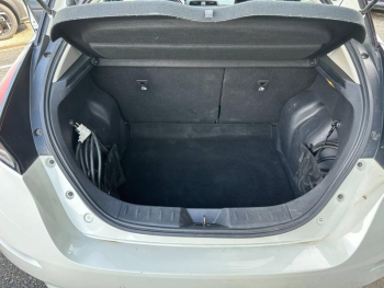Photo 17 du bon plan NISSAN Leaf 150ch 40kWh Acenta 2018 occasion à 9490 €