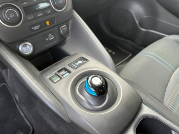 Photo 14 du bon plan NISSAN Leaf 150ch 40kWh Acenta 22 occasion à 15990 €