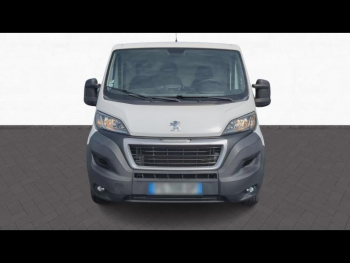 Photo 2 du bon plan PEUGEOT Boxer Fg VUL 330 L1H1 2.0 BlueHDi 110 Premium occasion à 15490 €
