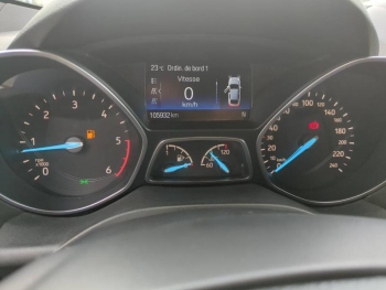 Photo 19 du bon plan FORD Kuga 1.5 EcoBlue 120ch ST-Line 7cv occasion à 16490 €
