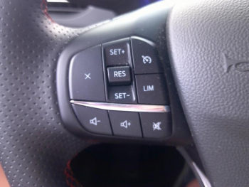Photo 12 du bon plan FORD Kuga 2.5 Duratec 190ch FHEV E85 ST-Line BVA occasion à 29900 €