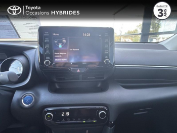 Photo 17 du bon plan TOYOTA Yaris 116h Design 5p MY22 occasion à 21950 €