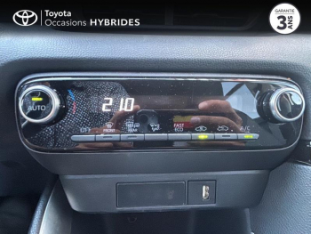 Photo 21 du bon plan TOYOTA Yaris 116h Design 5p MY22 occasion à 21950 €