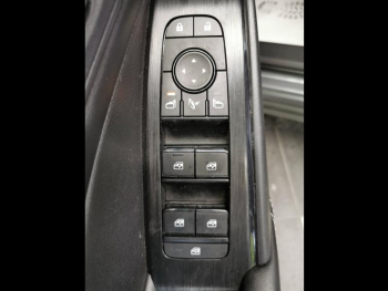 Photo 11 du bon plan NISSAN Qashqai 1.3 Mild Hybrid 158ch Acenta Xtronic occasion à 22500 €