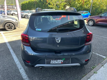 Photo 6 du bon plan DACIA Sandero 1.0 ECO-G 100ch Stepway occasion à 10990 €