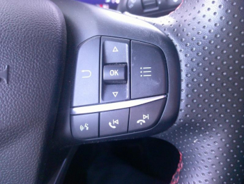 Photo 14 du bon plan FORD Puma 1.0 EcoBoost 125ch mHEV ST-Line 6cv occasion à 18590 €