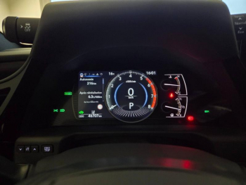 Photo 5 du bon plan LEXUS ES 300h Luxe MY23 occasion à 43880 €