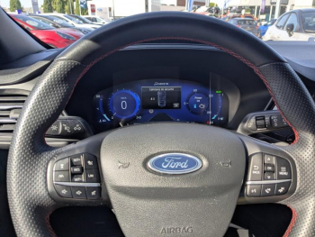 Photo 6 du bon plan FORD Kuga 2.5 Duratec 225ch PHEV ST-Line BVA occasion à 29990 €