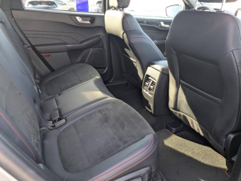 Photo 10 du bon plan FORD Kuga 2.5 Duratec 225ch PHEV ST-Line BVA occasion à 29990 €