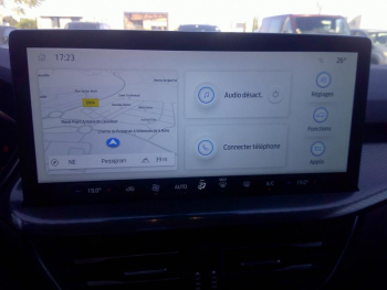 Photo 4 du bon plan FORD Kuga 2.5 Duratec 180ch Hybrid FlexiFuel Titanium Powershift occasion à 32900 €