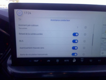 Photo 9 du bon plan FORD Kuga 2.5 Duratec 180ch Hybrid FlexiFuel Titanium Powershift occasion à 32900 €