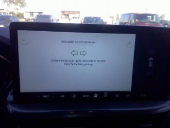 Photo 12 du bon plan FORD Kuga 2.5 Duratec 180ch Hybrid FlexiFuel Titanium Powershift occasion à 32900 €