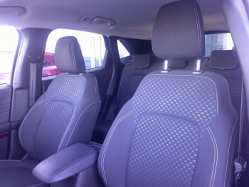 Photo 20 du bon plan FORD Kuga 2.5 Duratec 180ch Hybrid FlexiFuel Titanium Powershift occasion à 32900 €