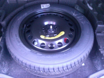 Photo 26 du bon plan FORD Kuga 2.5 Duratec 180ch Hybrid FlexiFuel Titanium Powershift occasion à 32900 €