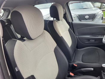 Photo 5 du bon plan RENAULT Captur 1.5 dCi 90ch energy Business Euro6c occasion à 13290 €