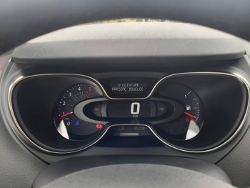 Photo 22 du bon plan RENAULT Captur 1.5 dCi 90ch energy Business Euro6c occasion à 13290 €
