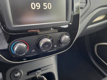 Photo 23 du bon plan RENAULT Captur 1.5 dCi 90ch energy Business Euro6c occasion à 13290 €