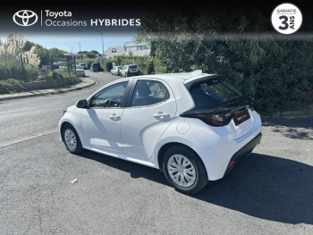 Photo 2 du bon plan TOYOTA Yaris 116h Dynamic Business 5p + Programme Beyond Zero Academy MY22 occasion à 19480 €