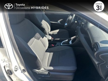 Photo 6 du bon plan TOYOTA Yaris 116h Dynamic Business 5p + Programme Beyond Zero Academy MY22 occasion à 19480 €
