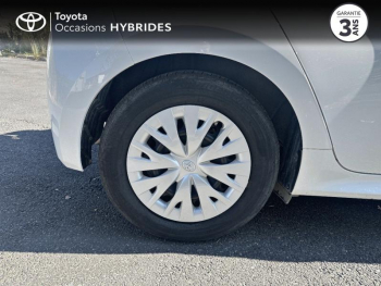 Photo 16 du bon plan TOYOTA Yaris 116h Dynamic Business 5p + Programme Beyond Zero Academy MY22 occasion à 19480 €