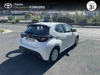 Photo 18 du bon plan TOYOTA Yaris 116h Dynamic Business 5p + Programme Beyond Zero Academy MY22 occasion à 19480 €