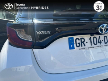 Photo 23 du bon plan TOYOTA Yaris 116h Dynamic Business 5p + Programme Beyond Zero Academy MY22 occasion à 19480 €