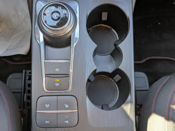 Photo 18 du bon plan FORD Kuga 2.5 Duratec 225ch PHEV ST-Line Business BVA occasion à 37490 €