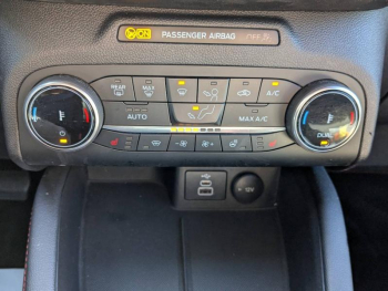 Photo 19 du bon plan FORD Kuga 2.5 Duratec 225ch PHEV ST-Line Business BVA occasion à 37490 €