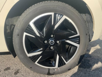 Photo 18 du bon plan NISSAN Micra 1.0 IG-T 92ch Made in France 2021.5 occasion à 13990 €