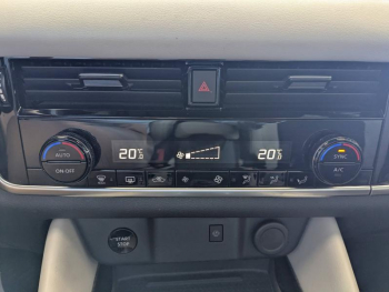 Photo 16 du bon plan NISSAN Qashqai e-POWER 190ch Tekna 2022 occasion à 25490 €