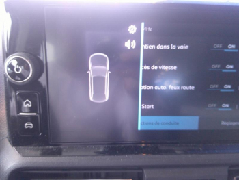 Photo 3 du bon plan CITROEN Berlingo Taille M - 1.5 BlueHDI 100ch S&S PLUS 5 places occasion à 21901 €