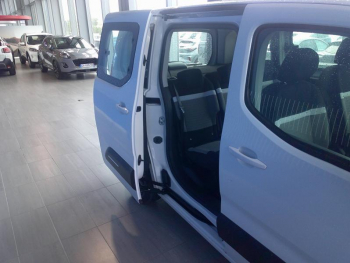 Photo 17 du bon plan CITROEN Berlingo Taille M - 1.5 BlueHDI 100ch S&S PLUS 5 places occasion à 21901 €