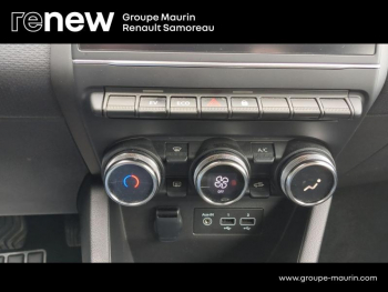 Photo 24 du bon plan RENAULT Clio 1.6 E-Tech hybride 145ch Equilibre occasion à 17900 €