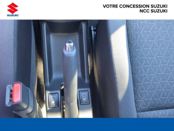 Photo 21 du bon plan SUZUKI Swift 1.2 Hybrid 83ch Pack occasion à 19980 €