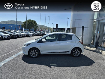 Photo 3 du bon plan TOYOTA Yaris 100h Dynamic 5p RC18 occasion à 12990 €