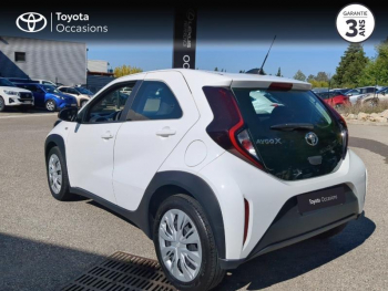 Photo 2 du bon plan TOYOTA Aygo X 1.0 VVT-i 72ch Dynamic S-CVT occasion à 15490 €
