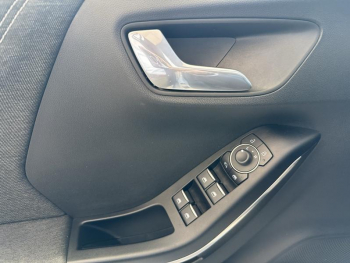 ddf-core-media-Z8RAYA49903550_18.jpg Photo 18 du bon plan FORD Puma 1.0 Flexifuel 125ch S&S mHEV Titanium Business occasion à 20190 €