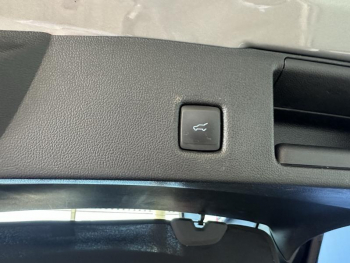 Photo 11 du bon plan FORD Kuga 2.5 Duratec 190ch FHEV ST-Line X BVA i-AWD occasion à 28590 €