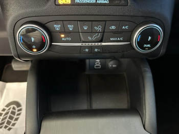 Photo 30 du bon plan FORD Kuga 2.5 Duratec 190ch FHEV ST-Line X BVA i-AWD occasion à 28590 €