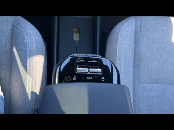 ddf-core-media-bXzI8p2025146_12.jpg Photo 12 du bon plan VOLVO EX30 Single Extended Range 272ch Ultra occasion à 31900 €