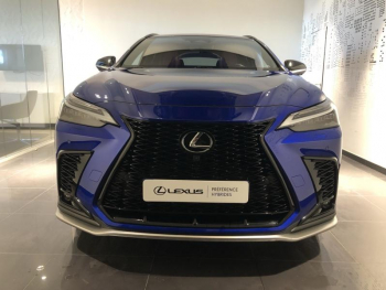 Photo 3 du bon plan LEXUS NX 450h+ F SPORT Executive 4WD Cuir Rouge et Noir occasion à 47980 €
