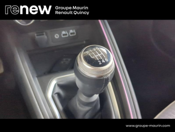 Photo 21 du bon plan RENAULT Clio 1.0 TCe 90ch Techno - 24 occasion à 16890 €